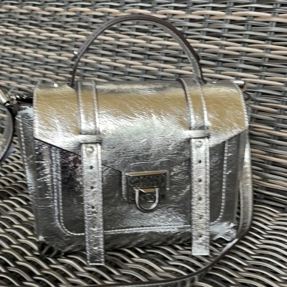 Michael Kors Manhattan Medium School Satchel - Picture 9 of 16